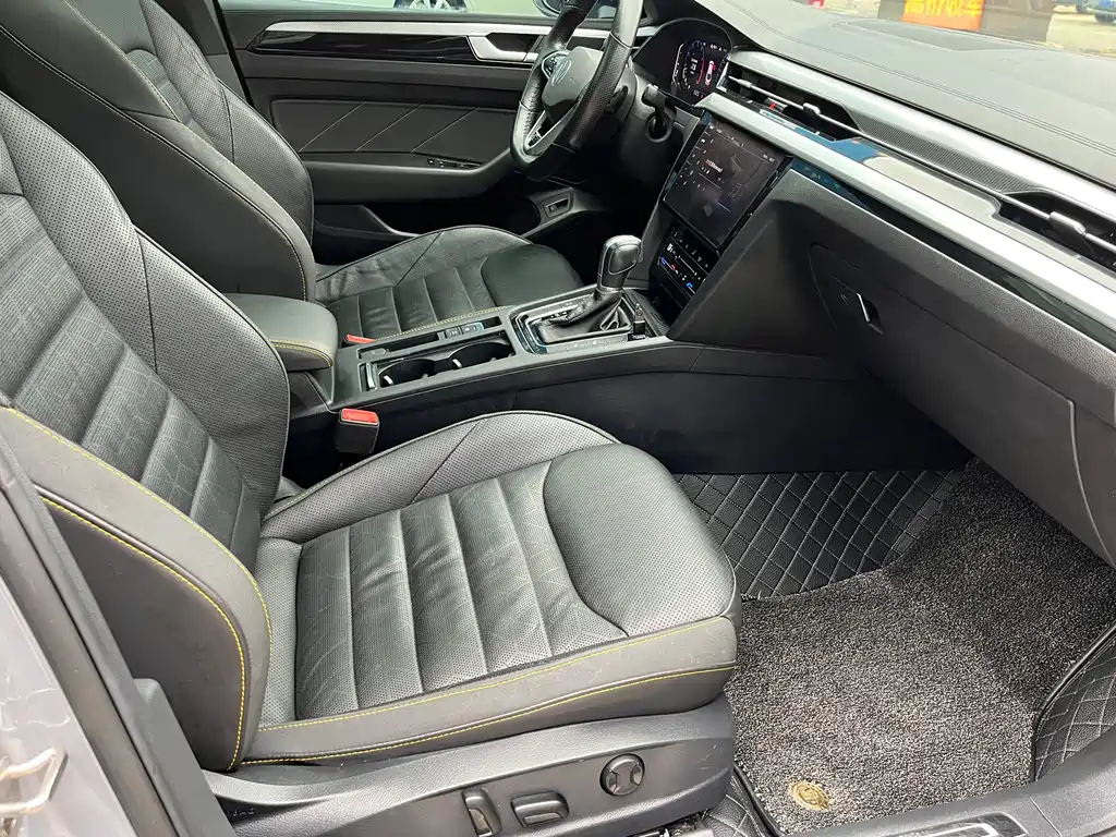 FAW-Volkswagen CC 2021 380TSI Dazzling Edition 30th Anniversary Edition купить на сайте DeffCars