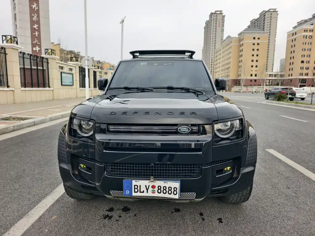 Land Rover Defender 2023 facelift 110 3.0T P400 Dark Special Edition купить на сайте DeffCars