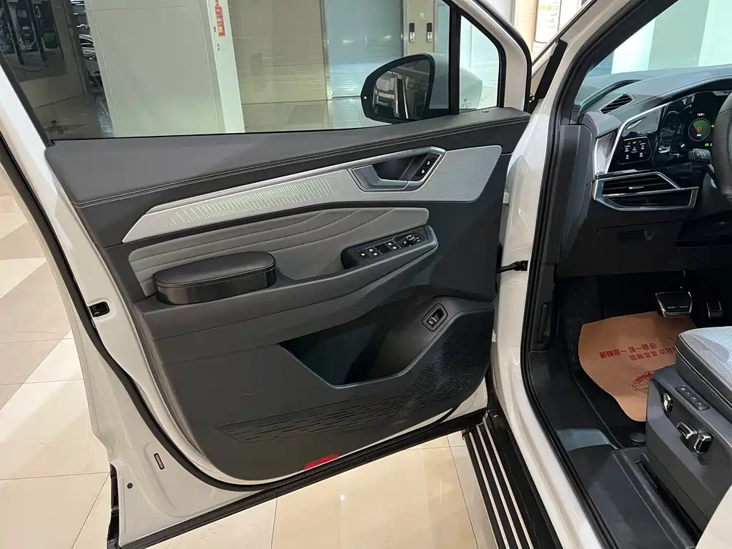 Lanjing 2021 380TSI four-wheel drive R-Line extension version купить на сайте DeffCars