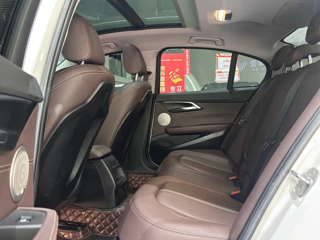 BMW 1 Series 2019 118i M Sports Package купить на сайте DeffCars