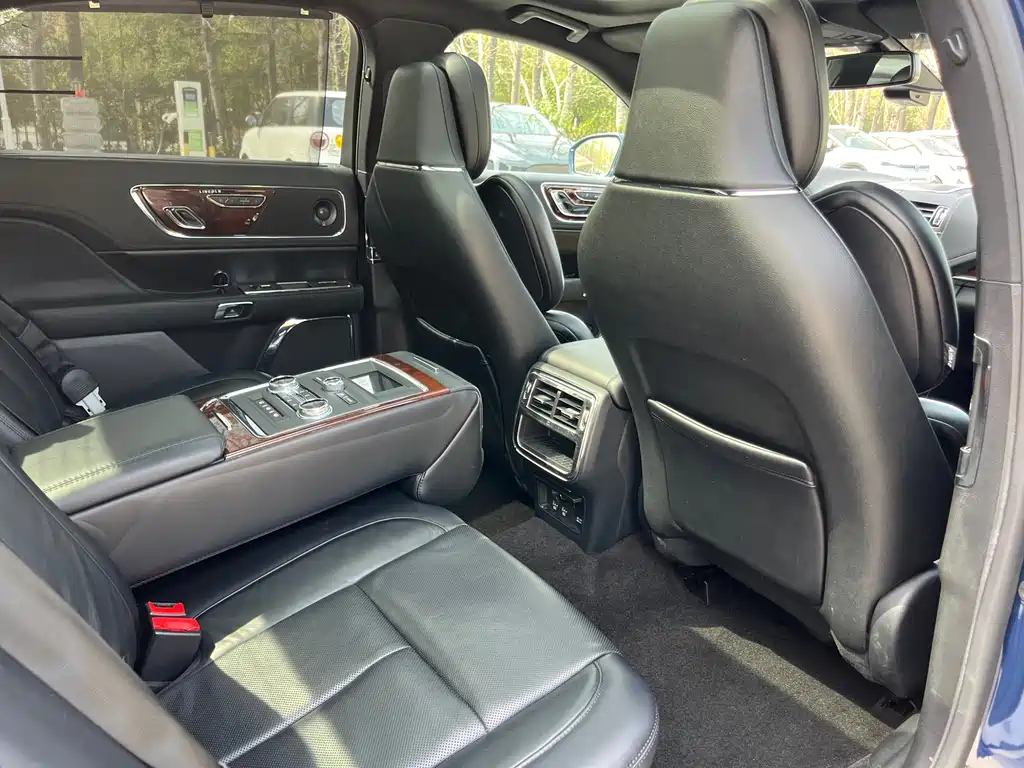 Lincoln Continental 2019 2.0T Two-wheel drive Premium Edition National VI купить на сайте DeffCars