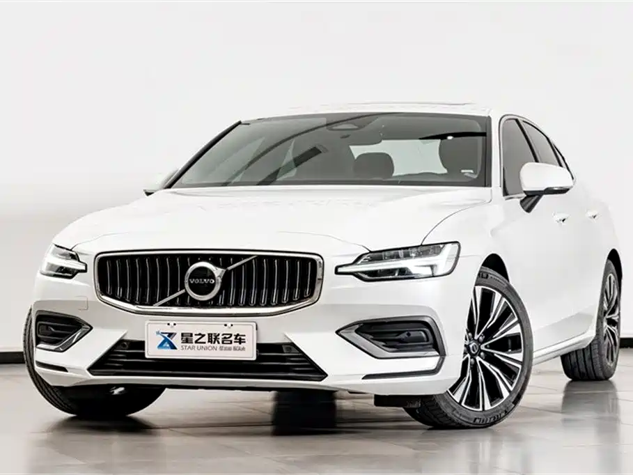 Volvo S60 2024 B4 Zhiyuan Luxury Edition купить на сайте DeffCars
