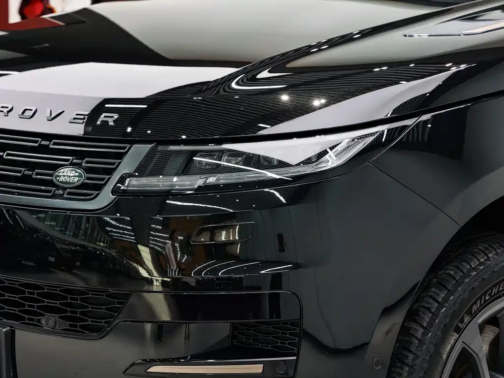 Range Rover Sport 2024 400PS Dynamic SE купить на сайте DeffCars