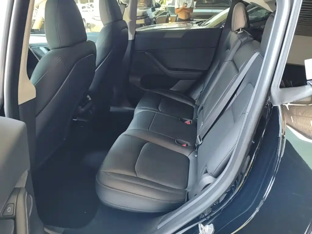 Model Y 2022 facelift rear-wheel drive version купить на сайте DeffCars