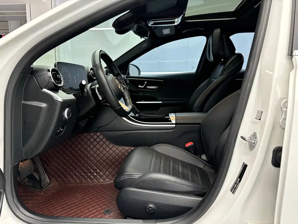 Mercedes-Benz C-Class 2024 C 200 L Sports Edition купить на сайте DeffCars
