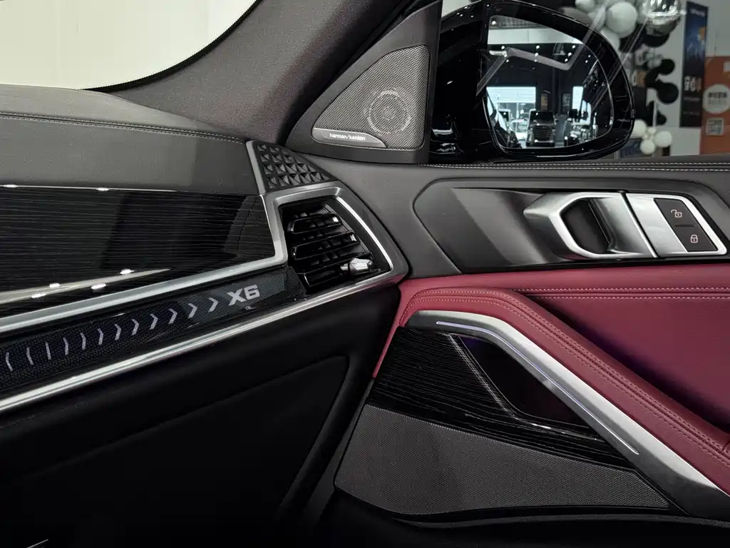 BMW X6 2023 xDrive40i M Sports Package купить на сайте DeffCars