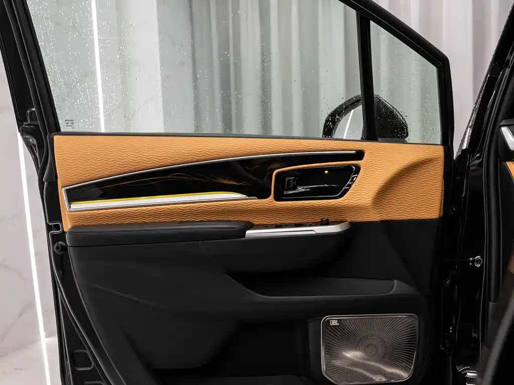 Grevia 2024 2.5L Hybrid Comfort Edition купить на сайте DeffCars