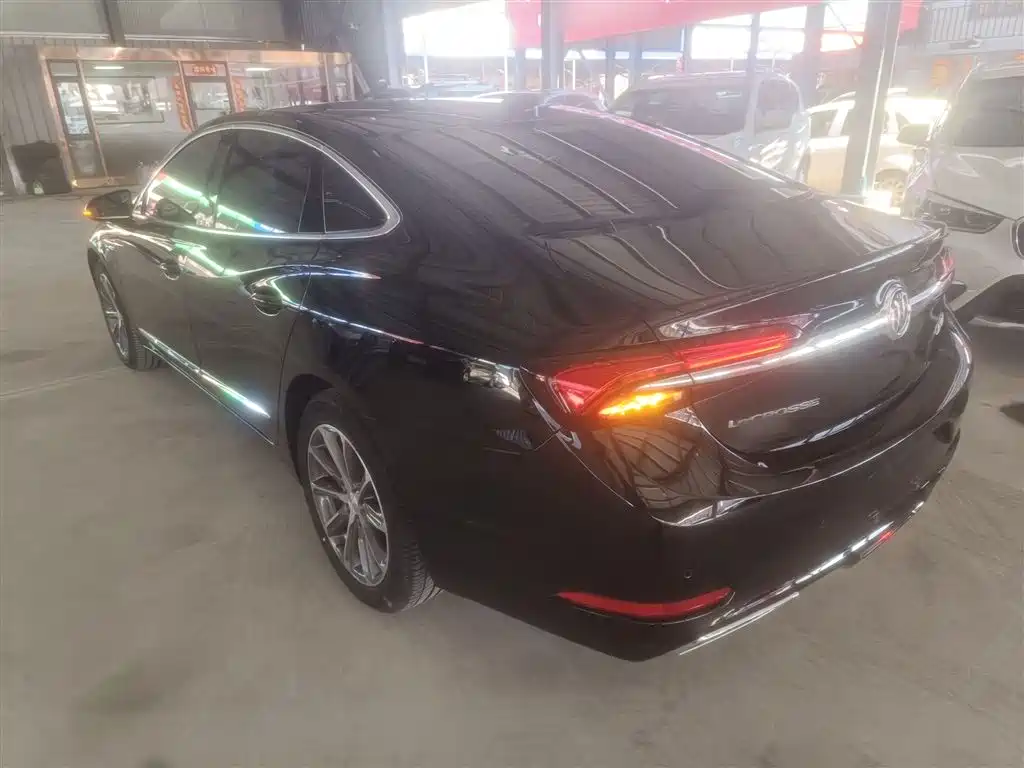 LaCrosse 2022 652T luxury model купить на сайте DeffCars