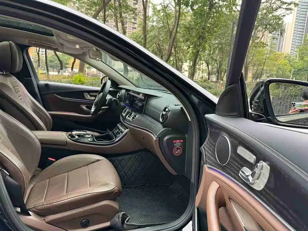 Mercedes-Benz E-Class 2017 E 320 L 4MATIC купить на сайте DeffCars