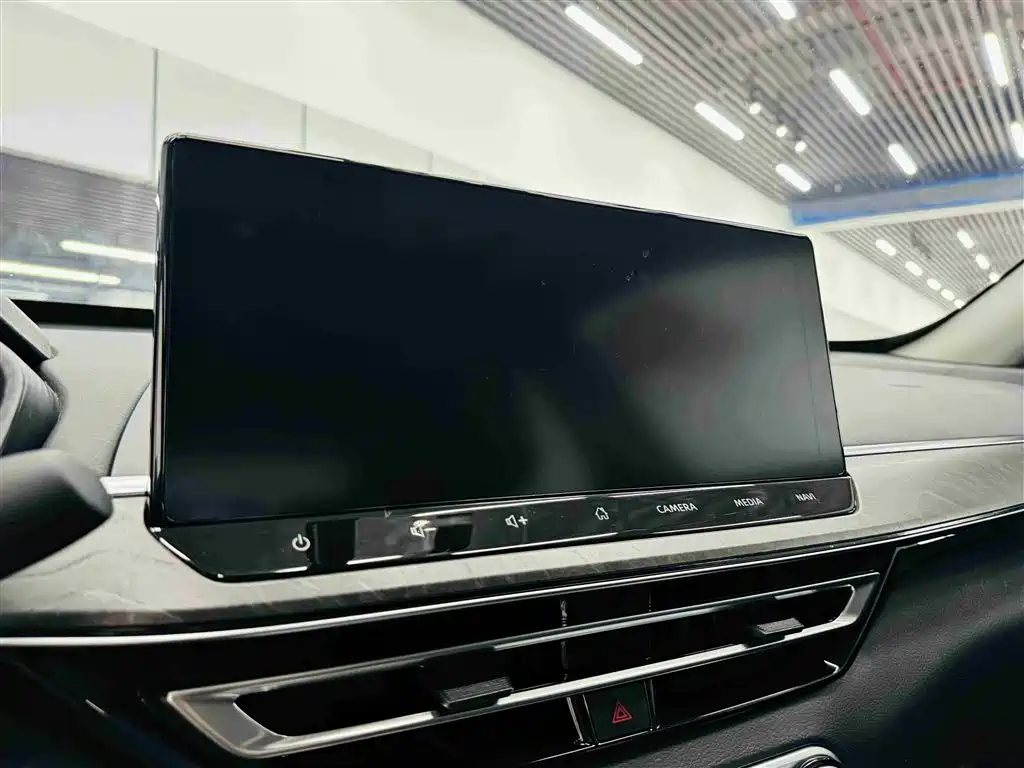 Teana 2024 2.0L XE True Heart Edition купить на сайте DeffCars
