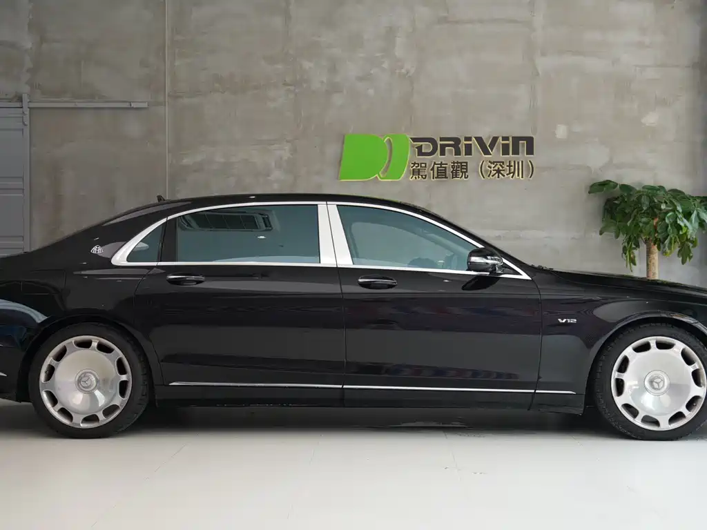 Maybach S-Class 2018 S 680 купить на сайте DeffCars