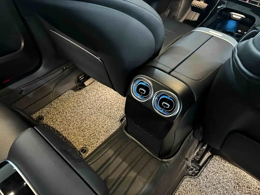 Mercedes-Benz C-Class 2023 C 260 L Haoye Sports Edition купить на сайте DeffCars