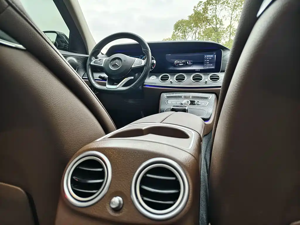 Mercedes-Benz E-Class 2017 E 300 L Sports Luxury Model купить на сайте DeffCars