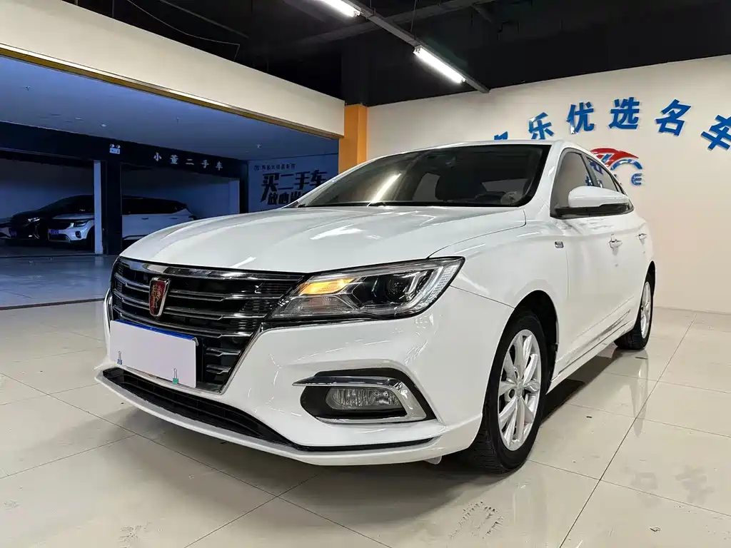 Roewe i5 2020 1.5L automatic 4G Internet leading version купить на сайте DeffCars
