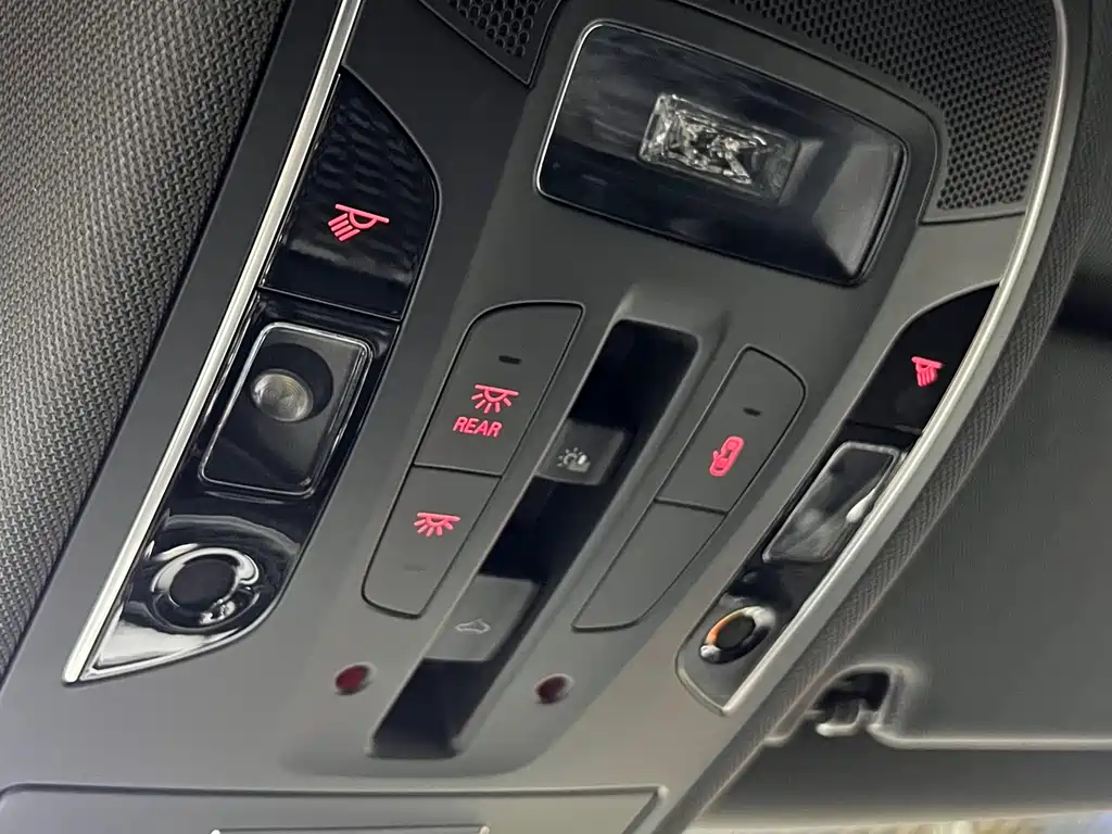 Audi RS 6 2016 RS 6 4.0T Avant купить на сайте DeffCars