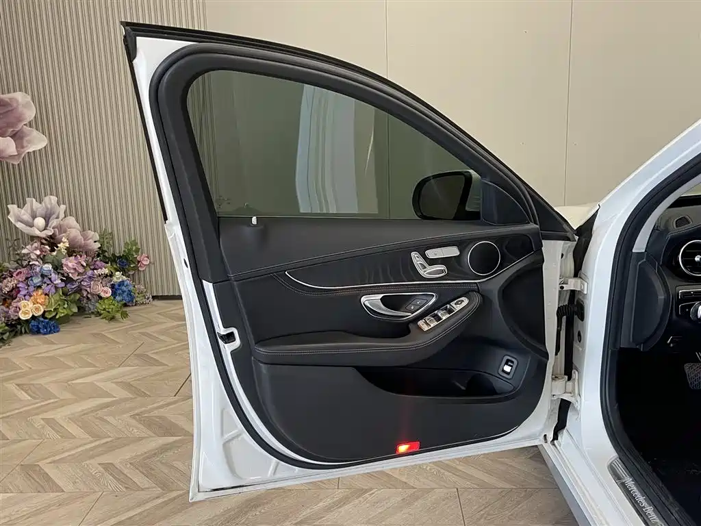 Mercedes-Benz C-Class 2017 facelift C 200 L sports version купить на сайте DeffCars