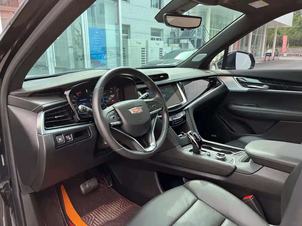 Cadillac XT6 2025 2.0T six-seat four-wheel drive luxury executive classic version купить на сайте DeffCars