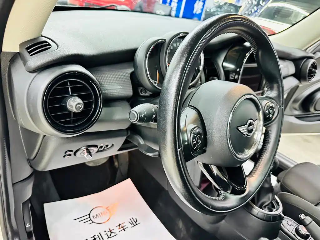 MINI 2016 1.5T COOPER купить на сайте DeffCars