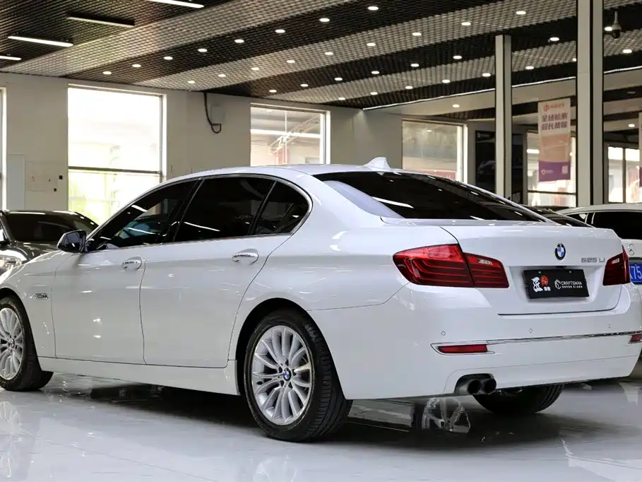 BMW 5 Series 2017 525Li Luxury Design Package купить на сайте DeffCars