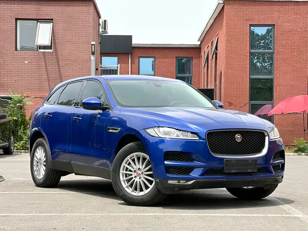 Jaguar F-PACE 2018 2.0T four-wheel drive urban exclusive edition купить на сайте DeffCars