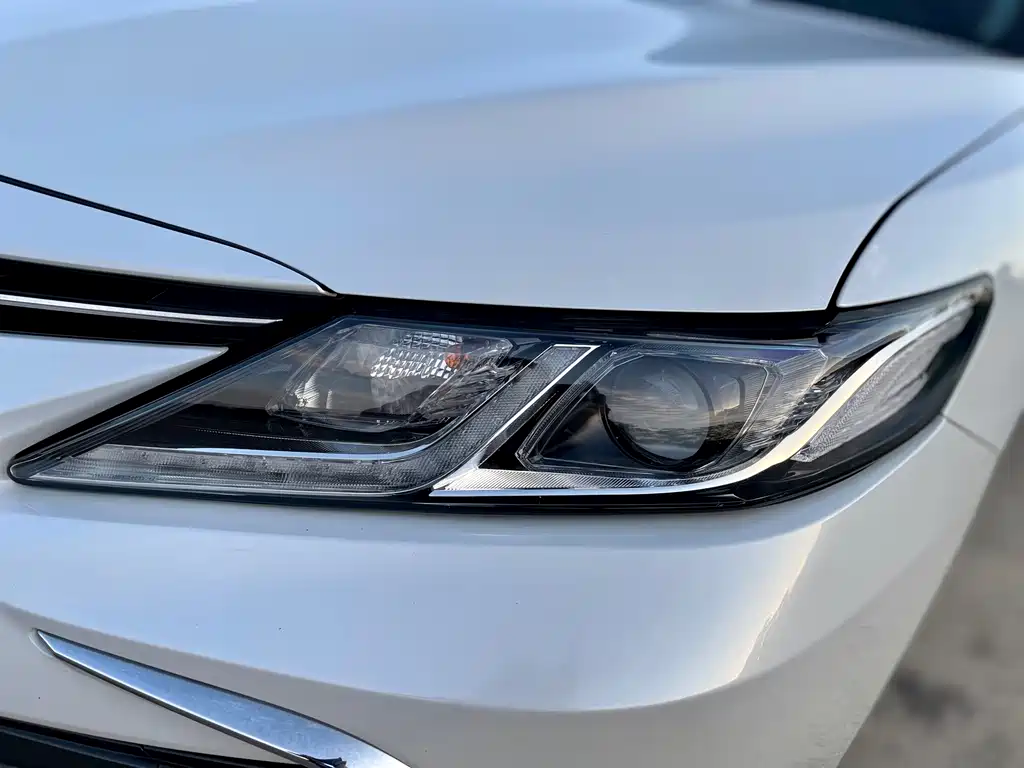 Camry 2021 Dual Engine 2.5HGVP Leading Edition купить на сайте DeffCars