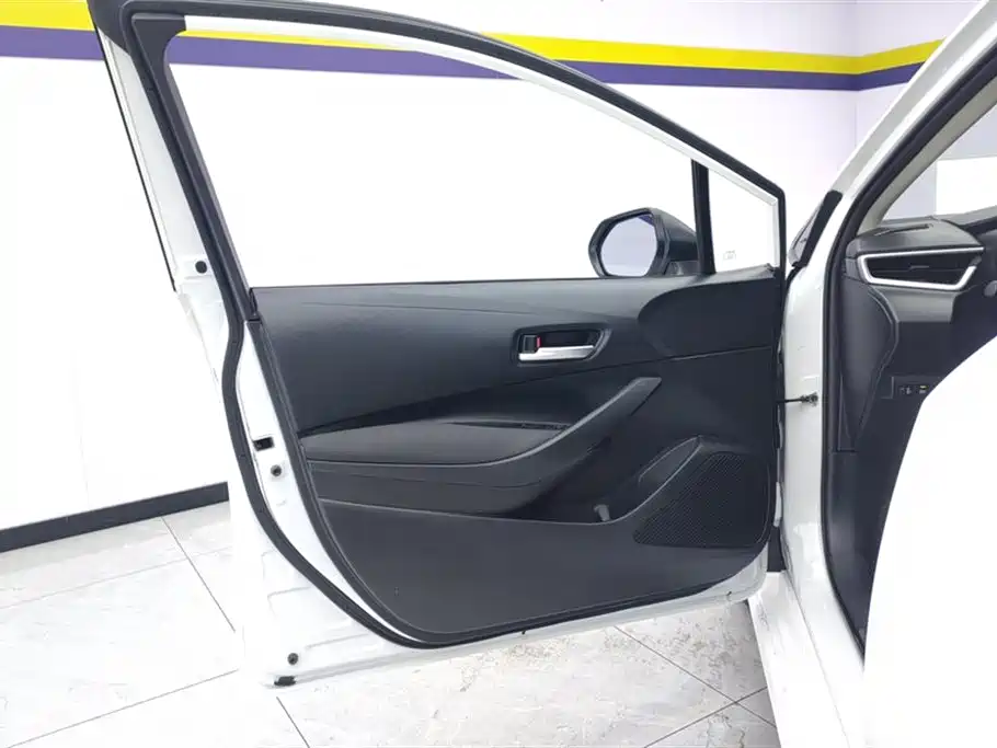 Corolla 2019 1.2T S-CVT GL Pioneer Edition купить на сайте DeffCars