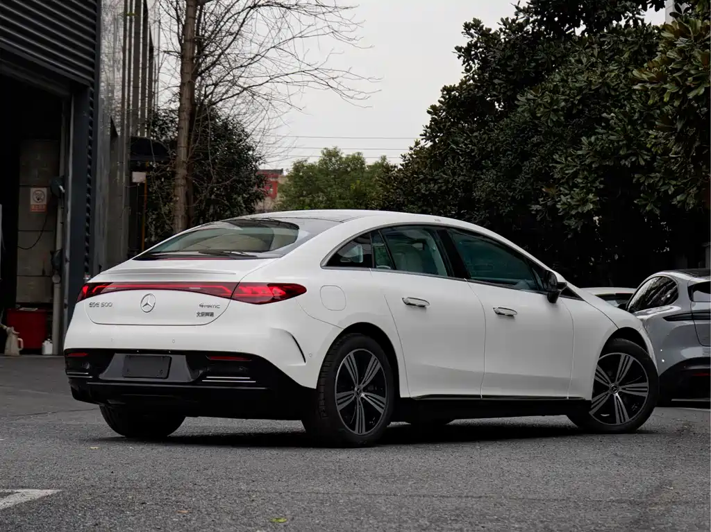 Mercedes-Benz EQE 2025 500 4MATIC Pioneer Edition купить на сайте DeffCars