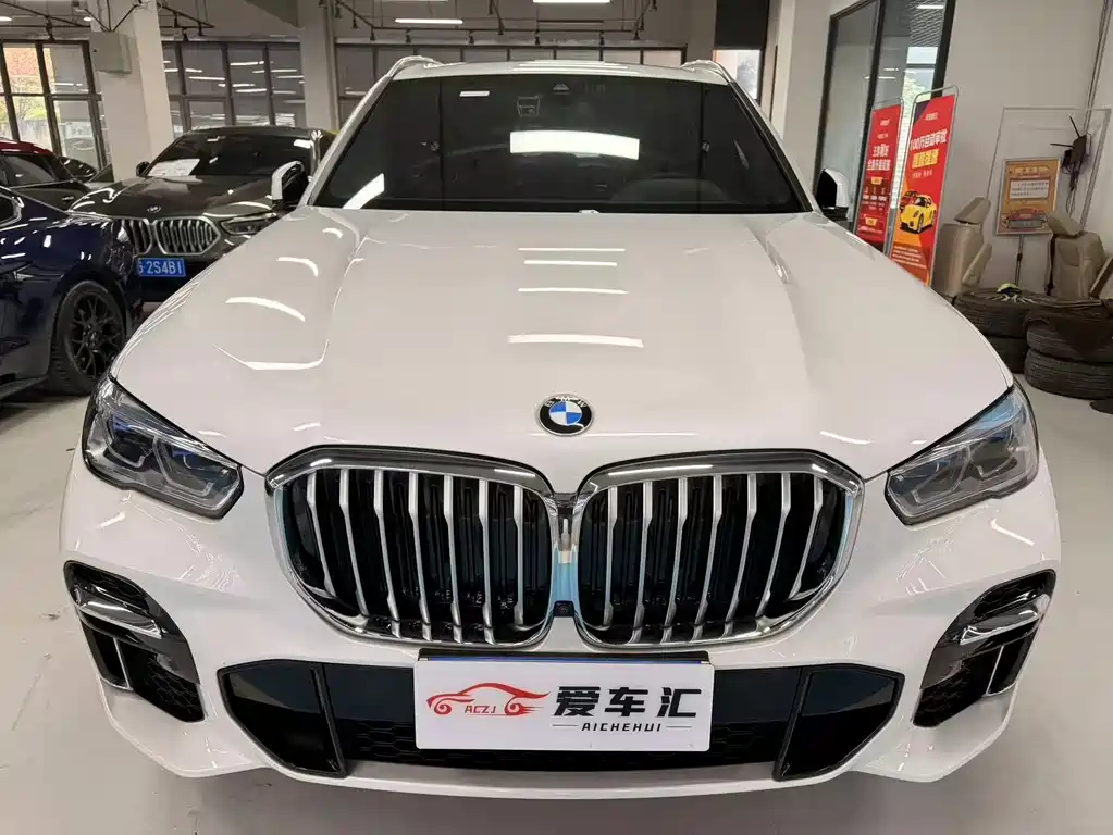 BMW X5 2022 facelift xDrive 40Li M sports package купить на сайте DeffCars