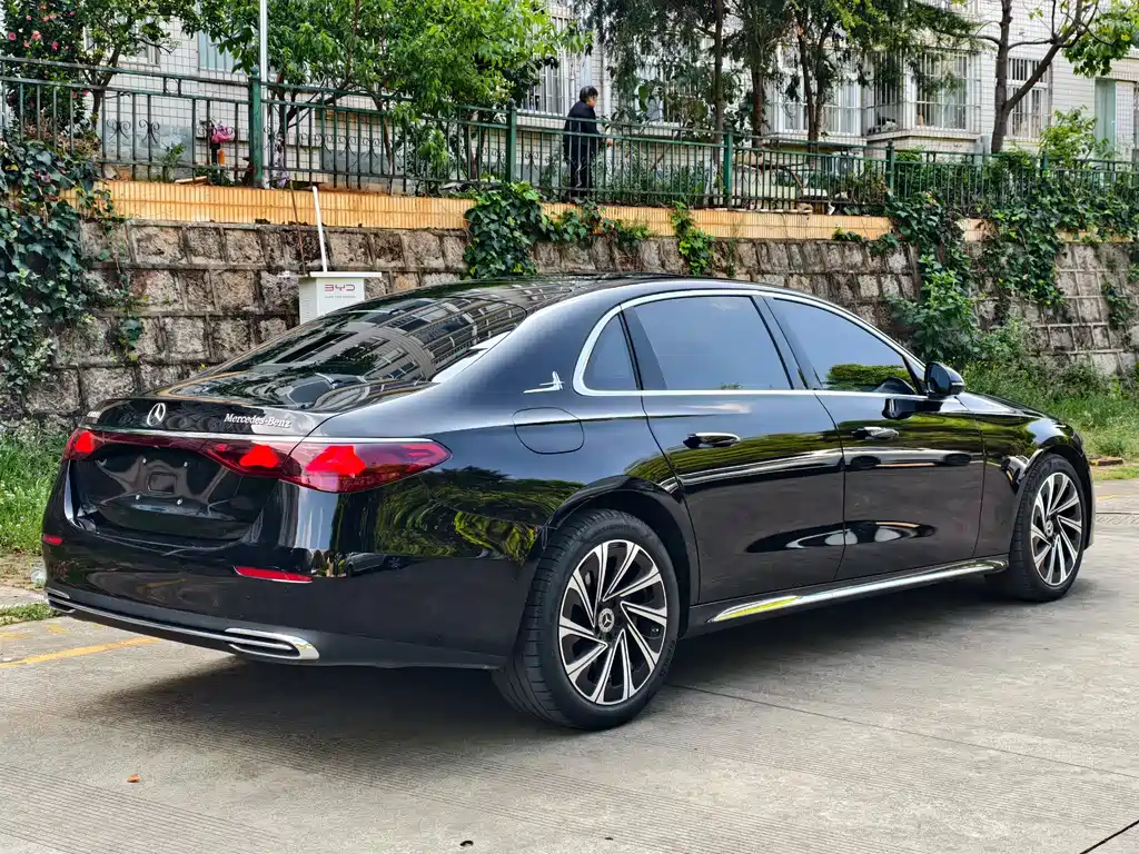 Mercedes-Benz E-Class 2025 E 300 L Luxury Model купить на сайте DeffCars