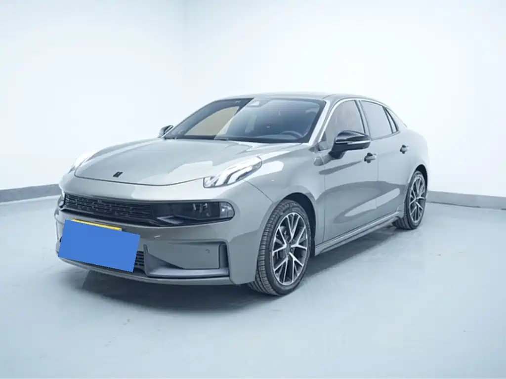 Lynk & Co 03 2021 1.5TD DCT Champion Edition купить на сайте DeffCars