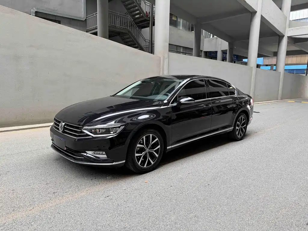 Magotan 2020 330TSI DSG leading model купить на сайте DeffCars