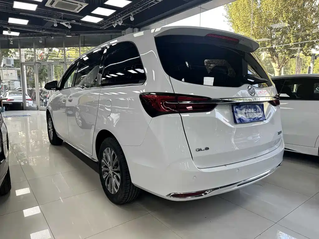 Buick GL8 2023 Land Business Class Comfort Type купить на сайте DeffCars