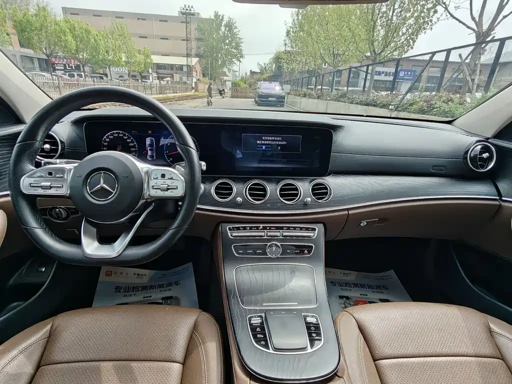 Mercedes-Benz E-Class 2019 E 300 L Sports Luxury купить на сайте DeffCars
