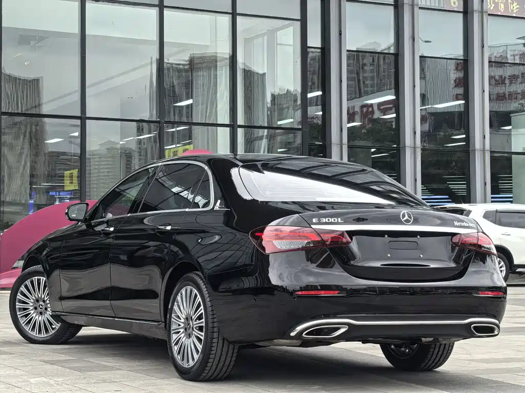 Mercedes-Benz E-Class 2023 E 300 L Luxury Model купить на сайте DeffCars