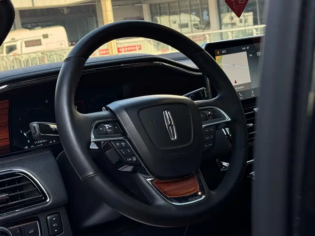 Navigator 2019 3.5T Honor Edition National VI купить на сайте DeffCars