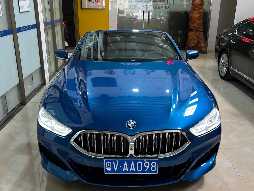 BMW 8 Series 2019 840i Convertible Coupe M Sports Package купить на сайте DeffCars