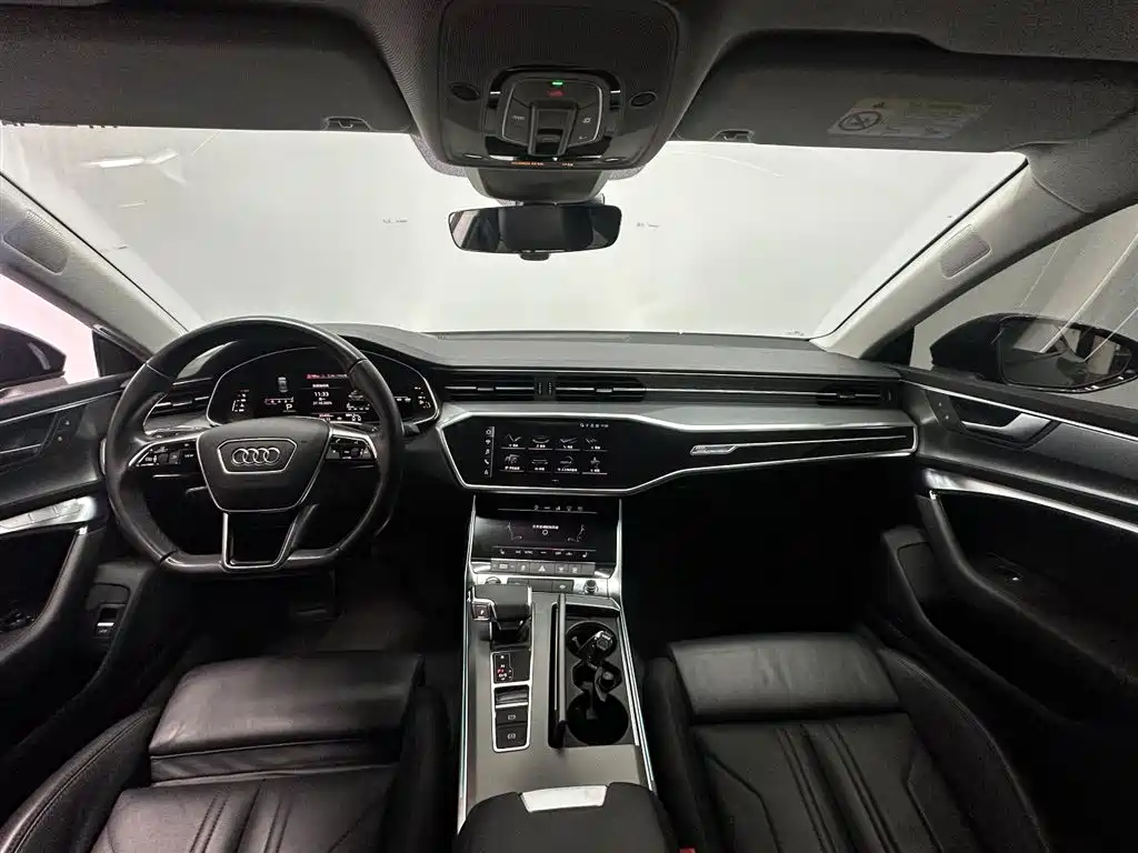 Audi A7 2021 45 TFSI Premium Selection купить на сайте DeffCars