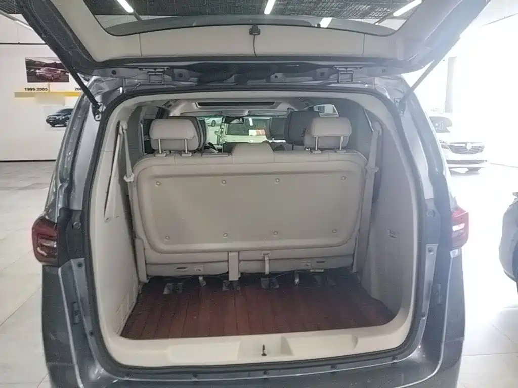 Buick GL8 2021 Land Business Class 652T Luxury купить на сайте DeffCars