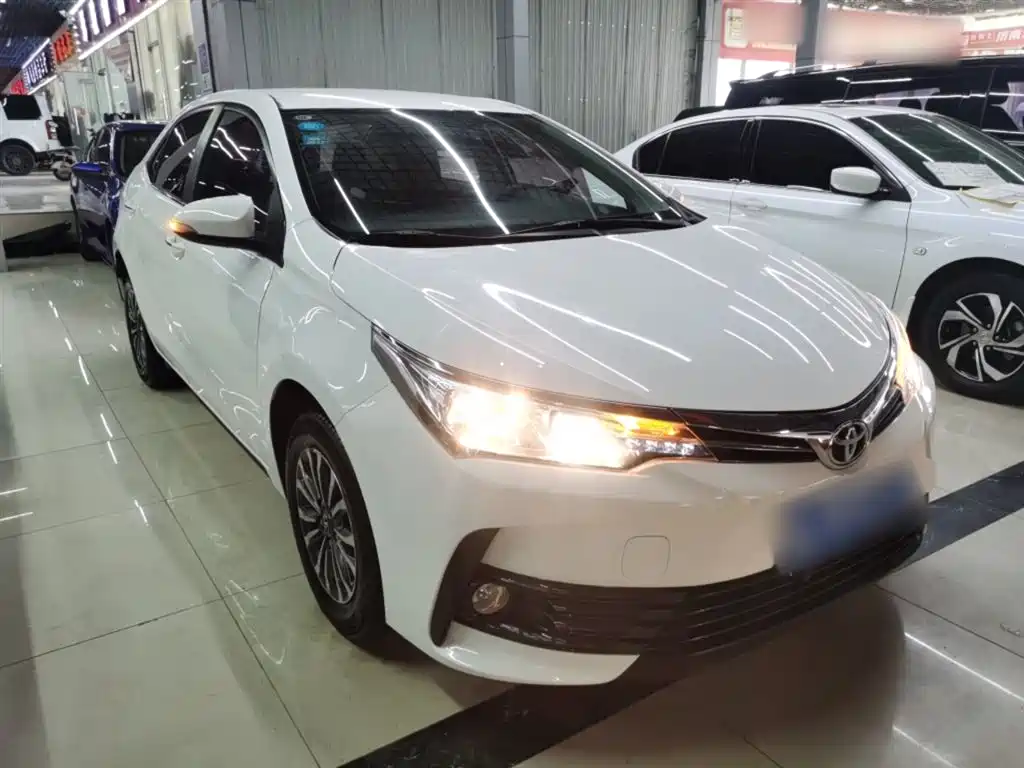 Corolla 2017 facelift 1.2T S-CVT GL купить на сайте DeffCars