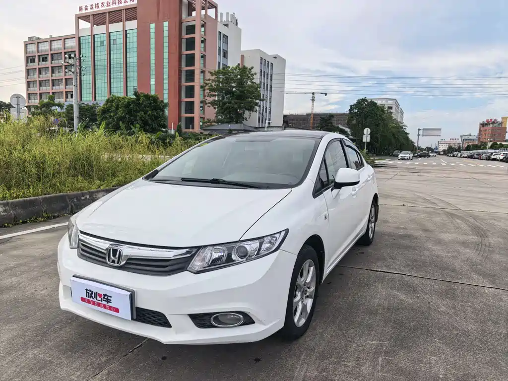 Civic 2013 10th Anniversary 1.8L Automatic Comfort Edition купить на сайте DeffCars