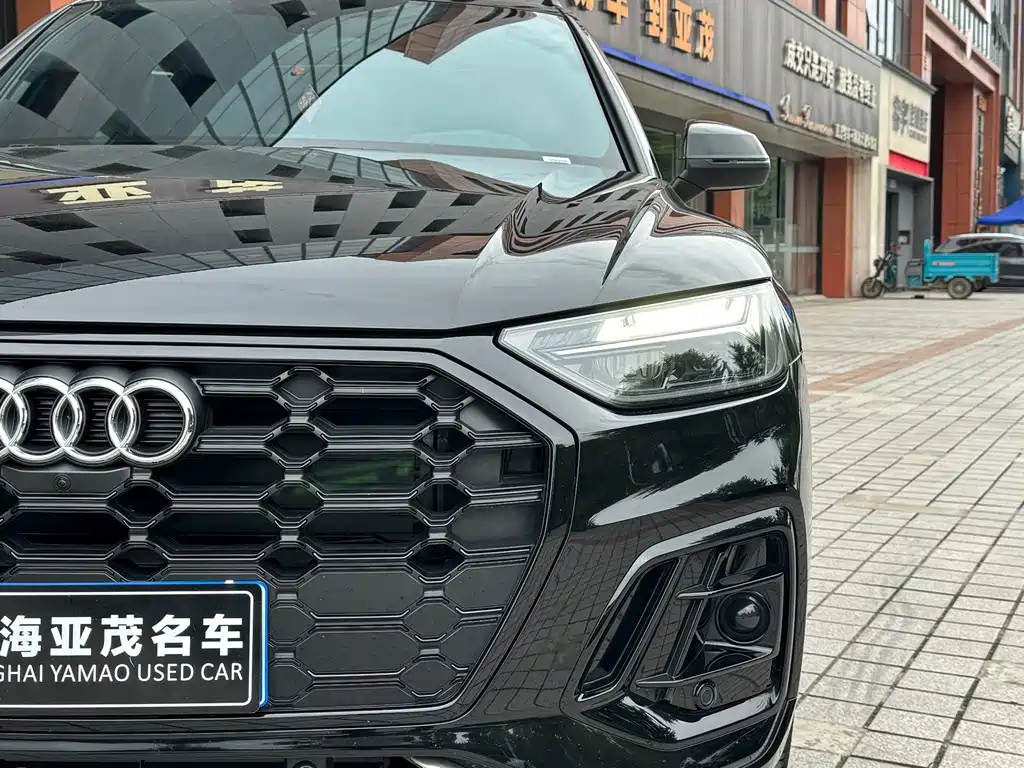 Audi Q5L 2025 45 TFSI luxury and dynamic model купить на сайте DeffCars