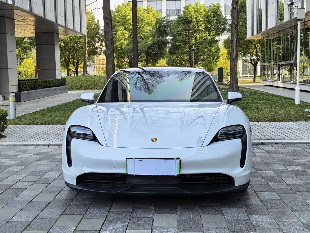 Taycan 2022 facelift Taycan купить на сайте DeffCars