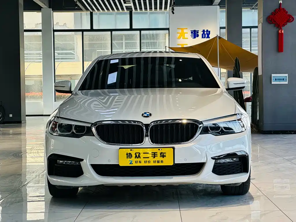 BMW 5 Series 2019 525Li M Sports Package купить на сайте DeffCars