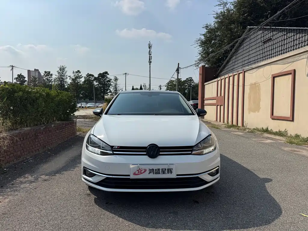 Golf 2020 280TSI DSG comfort model купить на сайте DeffCars