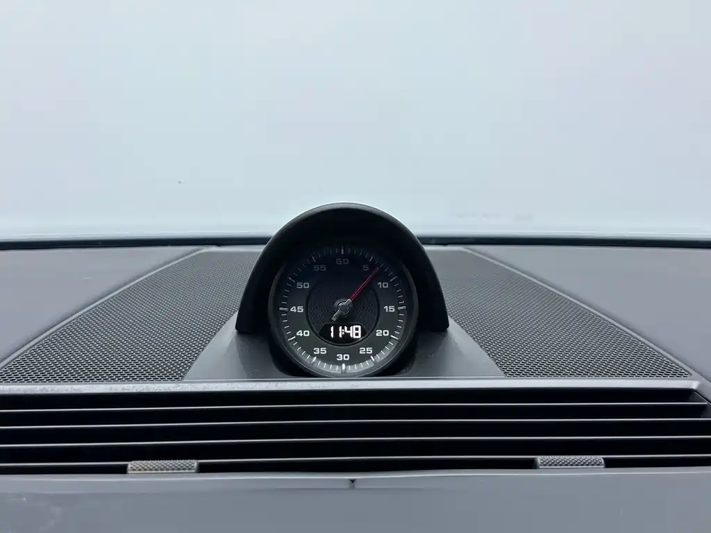 Panamera 2023 Panamera 4 Executive Extended Edition 2.9T купить на сайте DeffCars