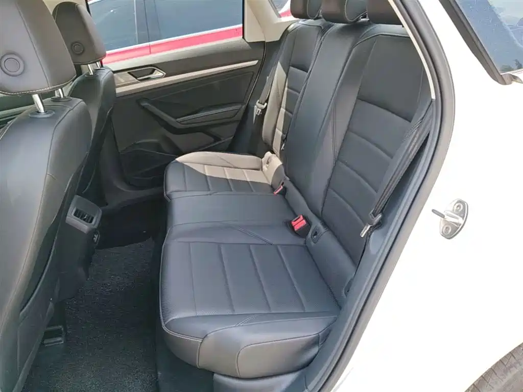 Lavida 2021 1.5L automatic comfort version купить на сайте DeffCars