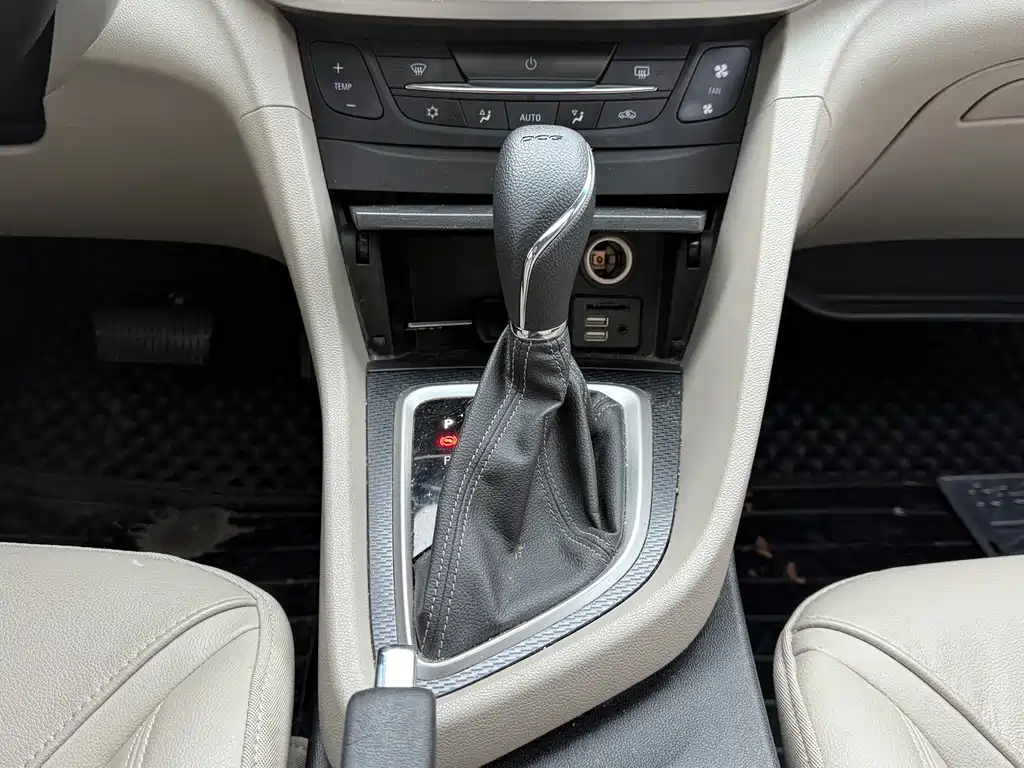 Yinglang 2019 15T dual-clutch interconnected elite model National V купить на сайте DeffCars