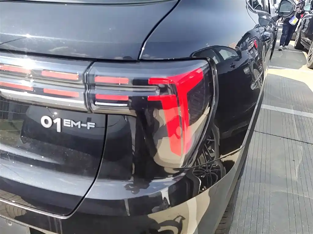 Lynk & Co 01 2023 1.5TD EM-F AM купить на сайте DeffCars