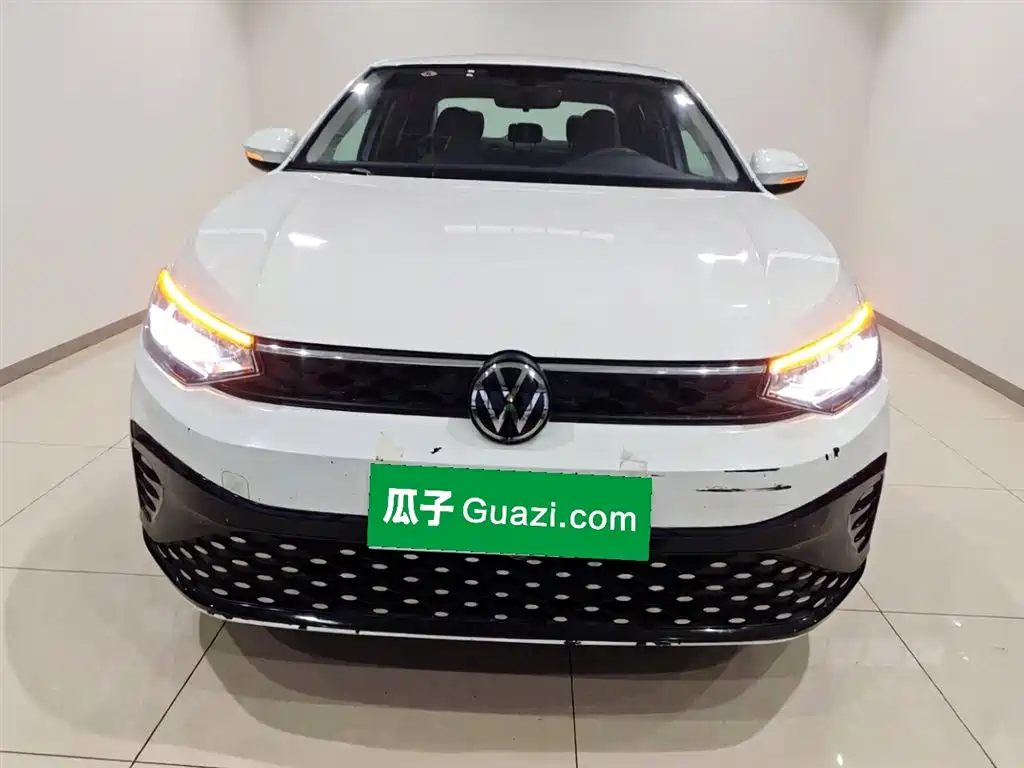 Lavida 2023 Xinrui 1.5L Automatic Xinyi Edition купить на сайте DeffCars