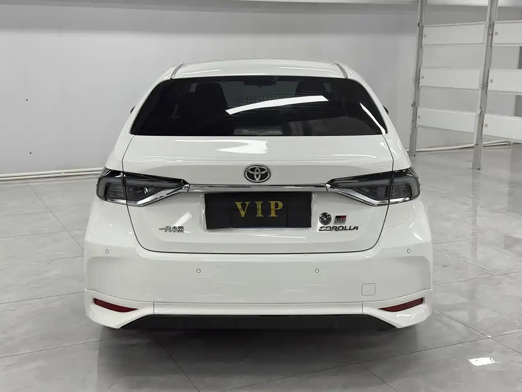 Corolla 2021 TNGA 1.5L CVT GR SPORT sports version купить на сайте DeffCars